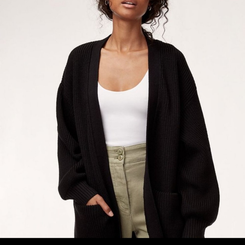 Aritzia Unwind Cardigan